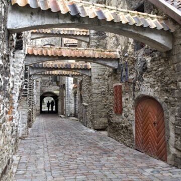 Team Building Events in Estonia — Questory Scavenger Hunt in Tallinn Old Town — Katariina käik Questory Corporate Events and Team Building Games in Tallinn, Estonia