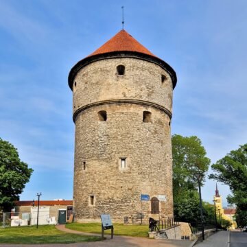 Walking City Quest in Tallinn — Kiek in de Kok Tower Walking Tourist Game in Tallinn, Estonia by Questory